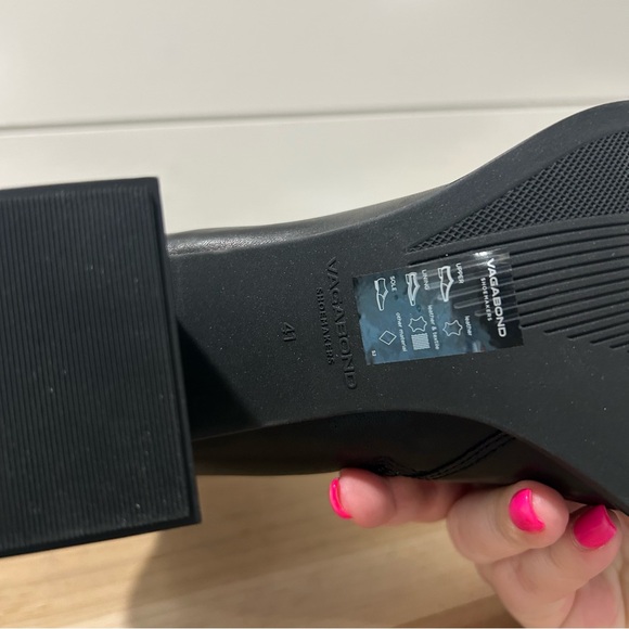 New Vagabond Hedda Leather Boots Black - Picture 5 of 7